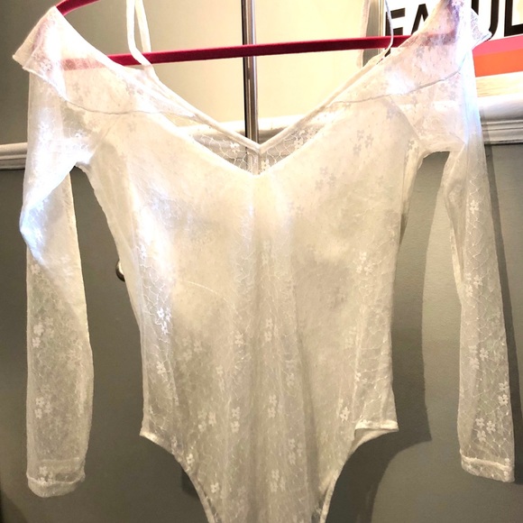 White lace bodysuit (never worn before) - Picture 2 of 2